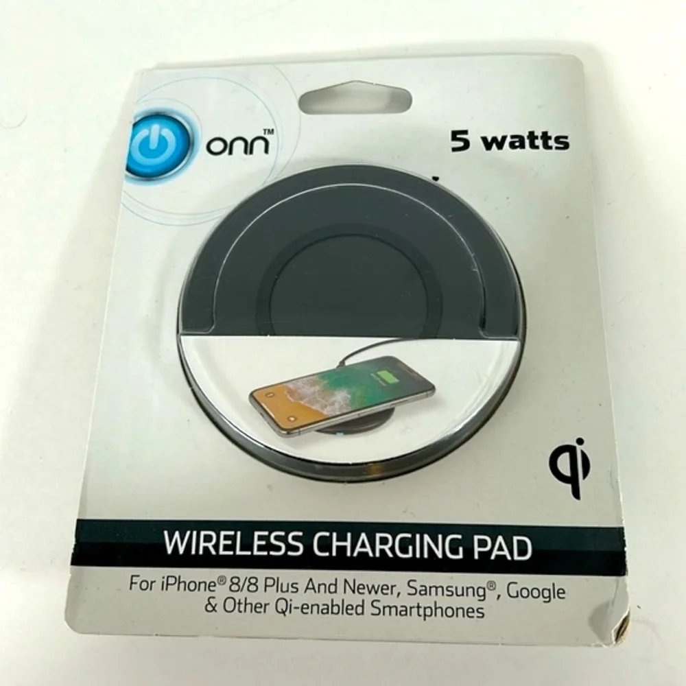 ONN 5 Watts NIB Wireless Charging Pad IPhone Samsung Google & Other Qi-Enabled
